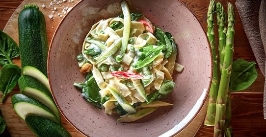 Тальятелле с зелеными овощами от ресторана «Тарантино»