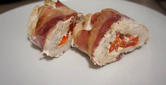 Куриный рулет с сыром и болгарским перцем