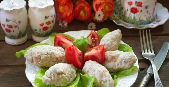 Котлеты из индейки на пару в мультиварке