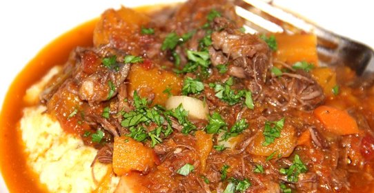 Гуляш в пароварке