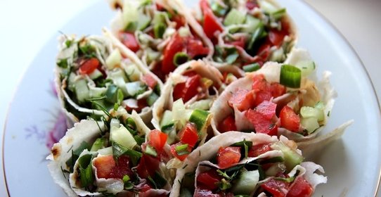 Постные рулетики из лаваша