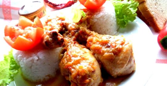 Курица в сметанно-чесночном соусе в мультиварке