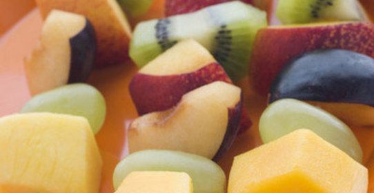 Шашлычки из фруктов