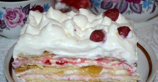 Творожный торт со взбитыми сливками