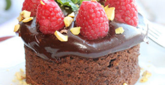 Шоколадно-миндальные пирожные