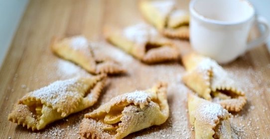 Печенье с яблоками и корицей