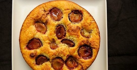 Пирог из сливы