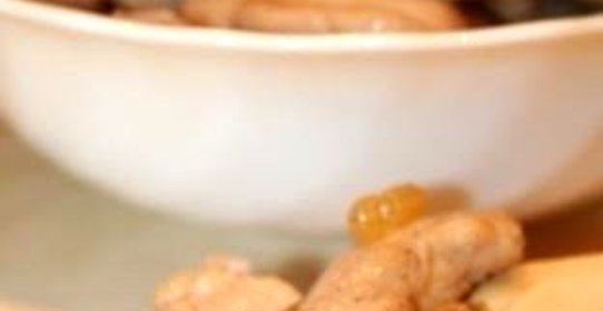 Курица с корицей и изюмом