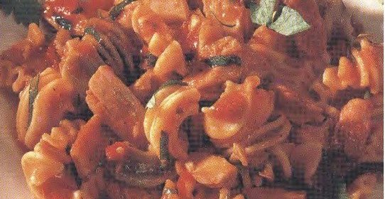 Фузилли с соусом из тунца