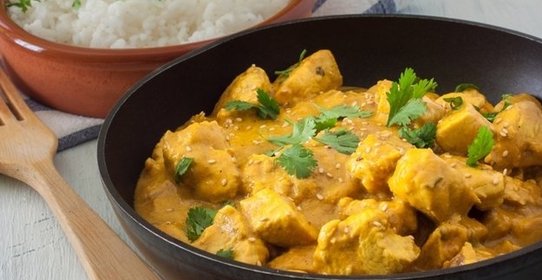 Курица с соусом карри