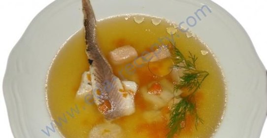 Уха из стерляди с речной рыбой