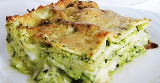 Лазанья с соусом песто