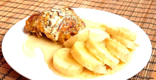 Курица в молоке с шафраном и лимонной цедрой