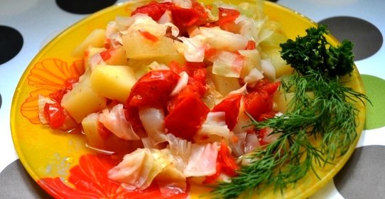 Диетическое овощное рагу в мультиварке