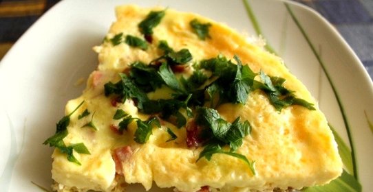 Омлет с ветчиной