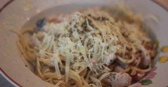 Карбонара с курицей и грибами