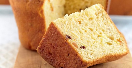 Кулич на сливках и желтках с шафраном