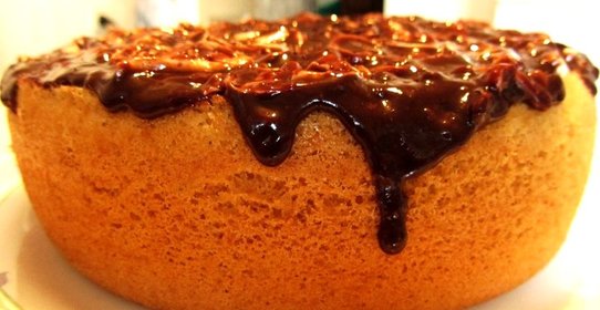 Бисквит на кипятке в мультиварке