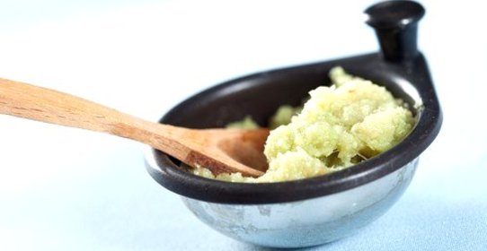 Паста из печеного чеснока