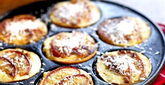 Оладьи с яблоками