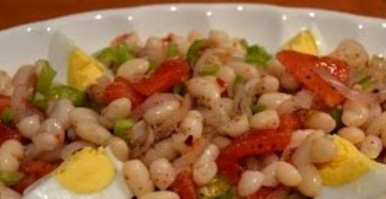 Салат из белой фасоли