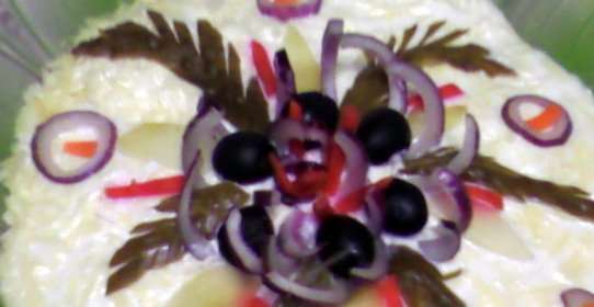 Салат со шпротами Люция