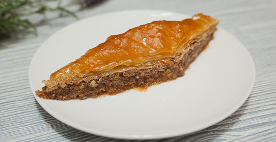 Баклава (ореховая пахлава)