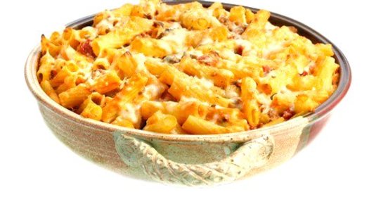 Запеченная золотистая паста с сыром