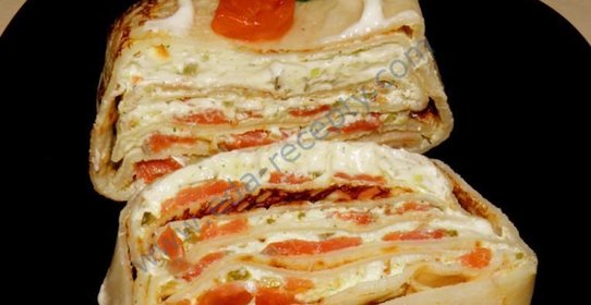 Блинный торт с семгой