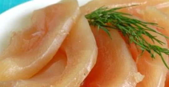 Бастурма из индейки в мультиварке