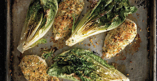 Запеченная курица с салатом романо