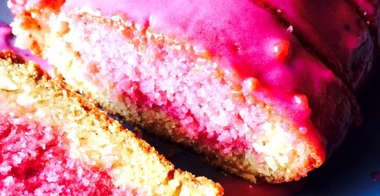 Манник с кефиром и брусникой