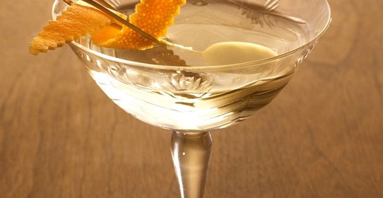 Коктейль «Водка-мартини» (Vodka Martini)