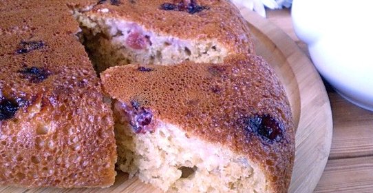 Пирог на скорую руку на кефире