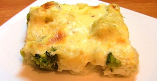 Цветная капуста и брокколи, запеченные под сливочным соусом