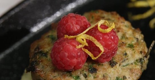 Рисбургер с мятным песто