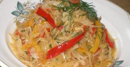 Капуста тушеная