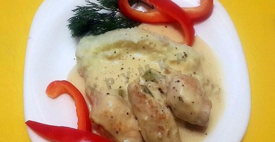 Куриные рулетики в горчично-сливочном соусе