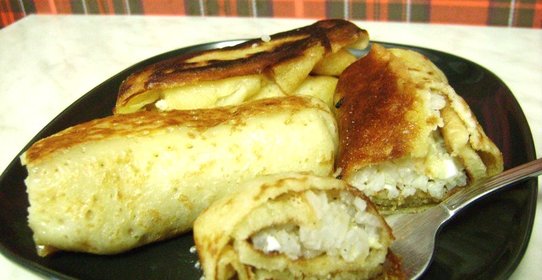 Блины с рисом и яйцом