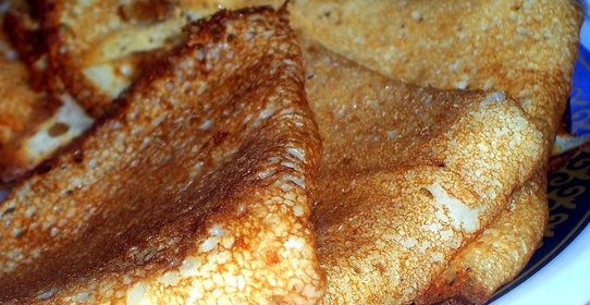 Блины на кефире по‑королевски