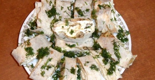 Рулет из лаваша с шампиньонами