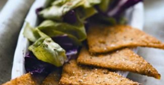 Чесночные гренки из поленты