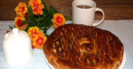 Простой пирог с мясом