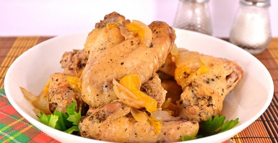 Куриные крылышки с мандаринами запеченные в рукаве