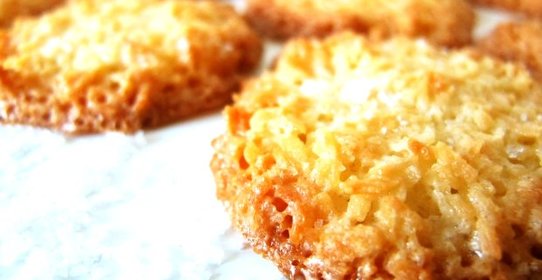 Печенье с кокосовой стружкой