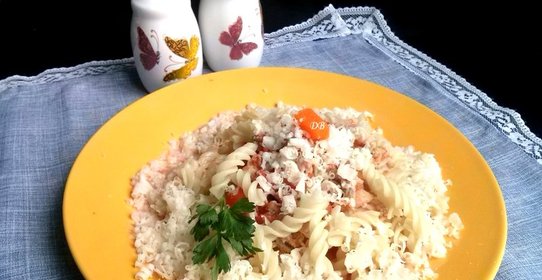 Макароны с фаршем и сыром