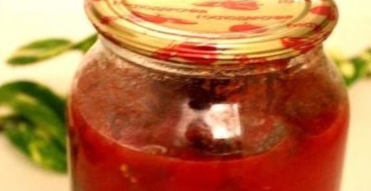 Пикантные баклажаны с томатным соком