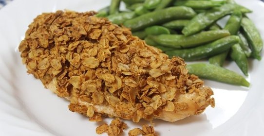 Курица в овсяной панировке