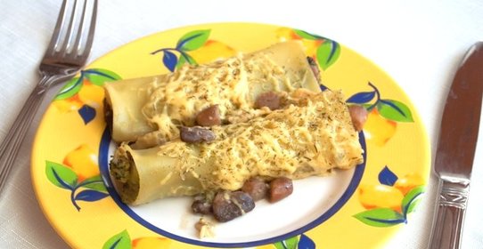 Каннеллони с сыром и грибами