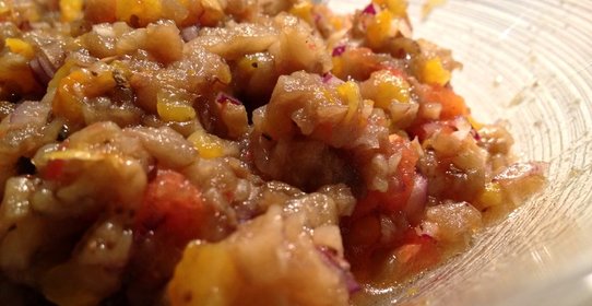 Баклажанная икра с базиликом